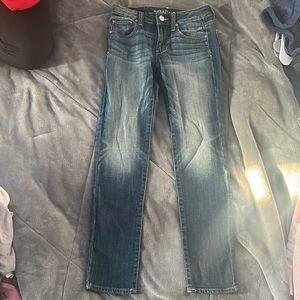 American Eagle skinny jeans
